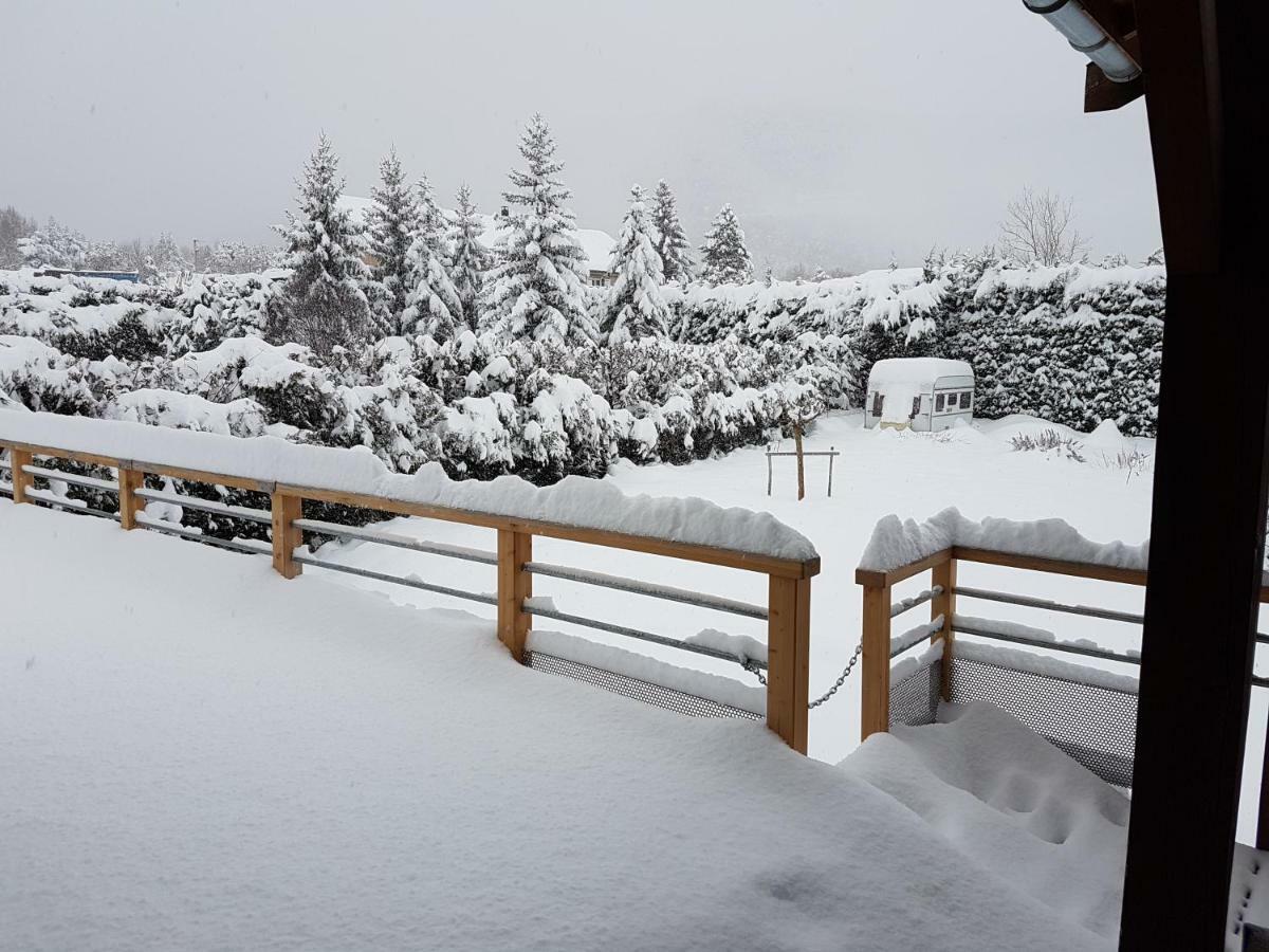 Appartement Dans Maison Entre Savines Et Embrun Crots Exterior photo